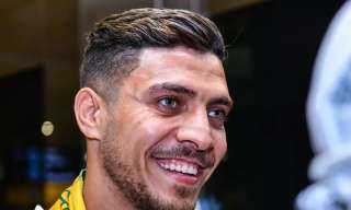 مصدر بالزمالك يوضح حقيقة التفاوض مع محمد شريف لاعب الأهلي السابق