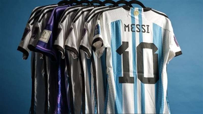 رياضة قمصان ميسي في كأس العالم 2022