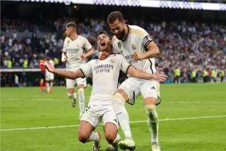 ريال مدريد يحصن نجمه أمام إغراء الدوري الإيطالي