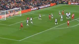 ليفربول يحرز الهدف الثاني في مرمي فولهام