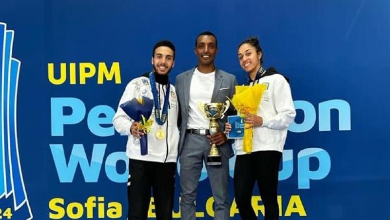 منتخب الخماسي الحديث