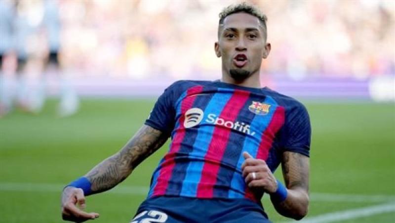 رافينيا لاعب برشلونة