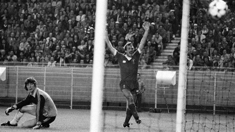 هدف ليفربول في ريال مدريد 1981