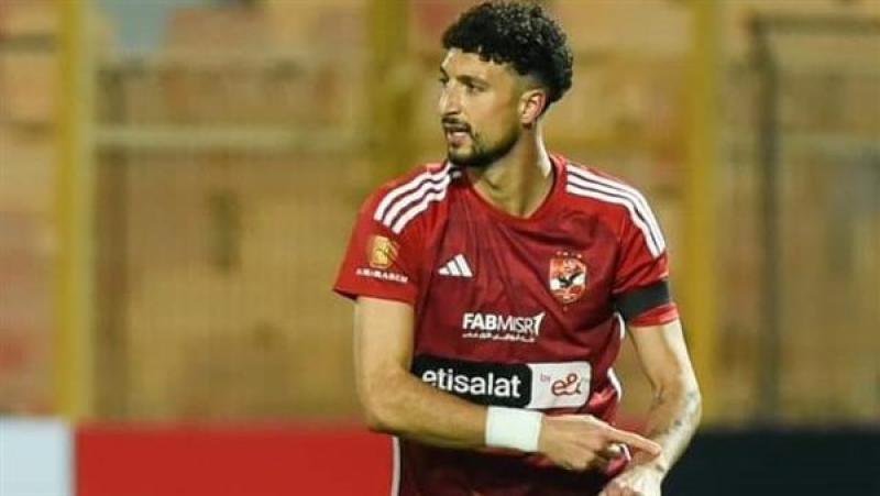 وسام أبو علي مهاجم الأهلي