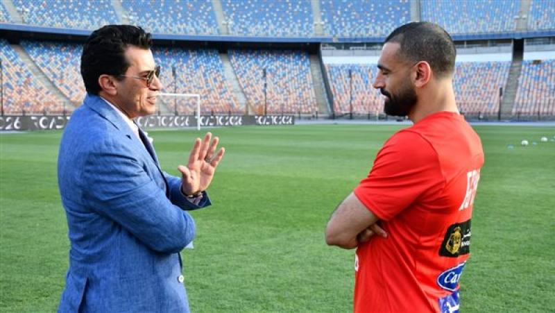 وزير الشباب والرياضة ومحمد صلاح