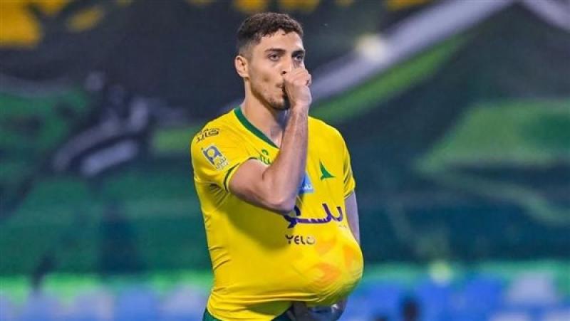 محمد شريف مهاجم نادي الخليج السعودي