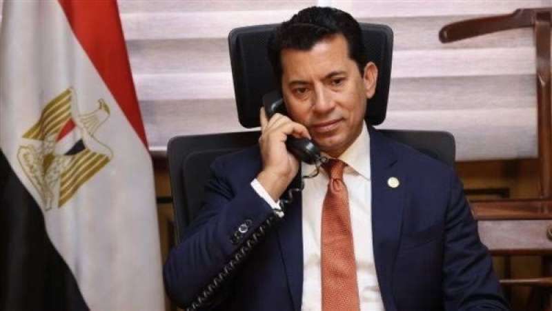 أشرف صبحى