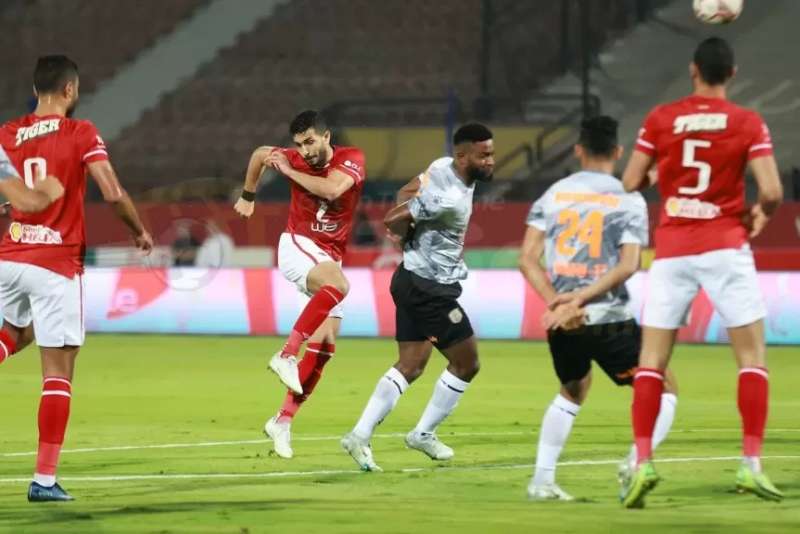 الأهلى وفاركو