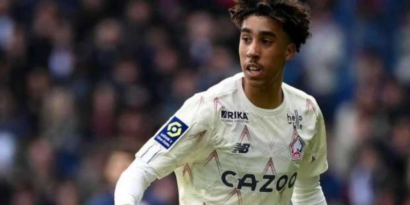ليني يورو مدافع ليل الفرنسي