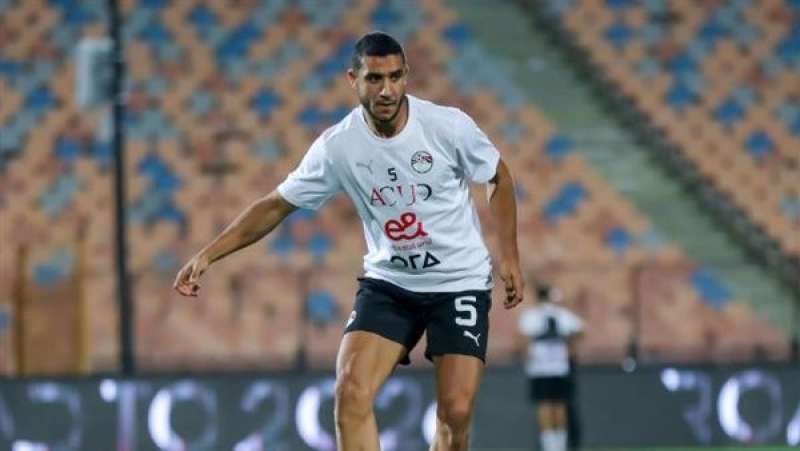 رامي ربيعة مدافع الأهلي