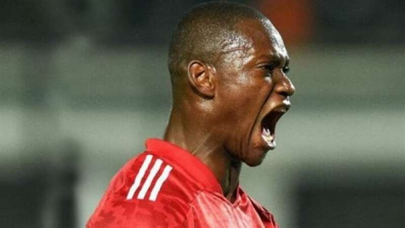 أليو ديانج لاعب الأهلي،