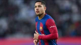 برشلونة يحدد شروطه لرحيل فيتور روكى إلى الهلال السعودى